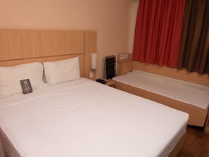 Minibar, desk, soundproofing, free cots/infant beds