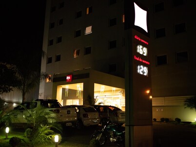 ibis Contagem Ceasa