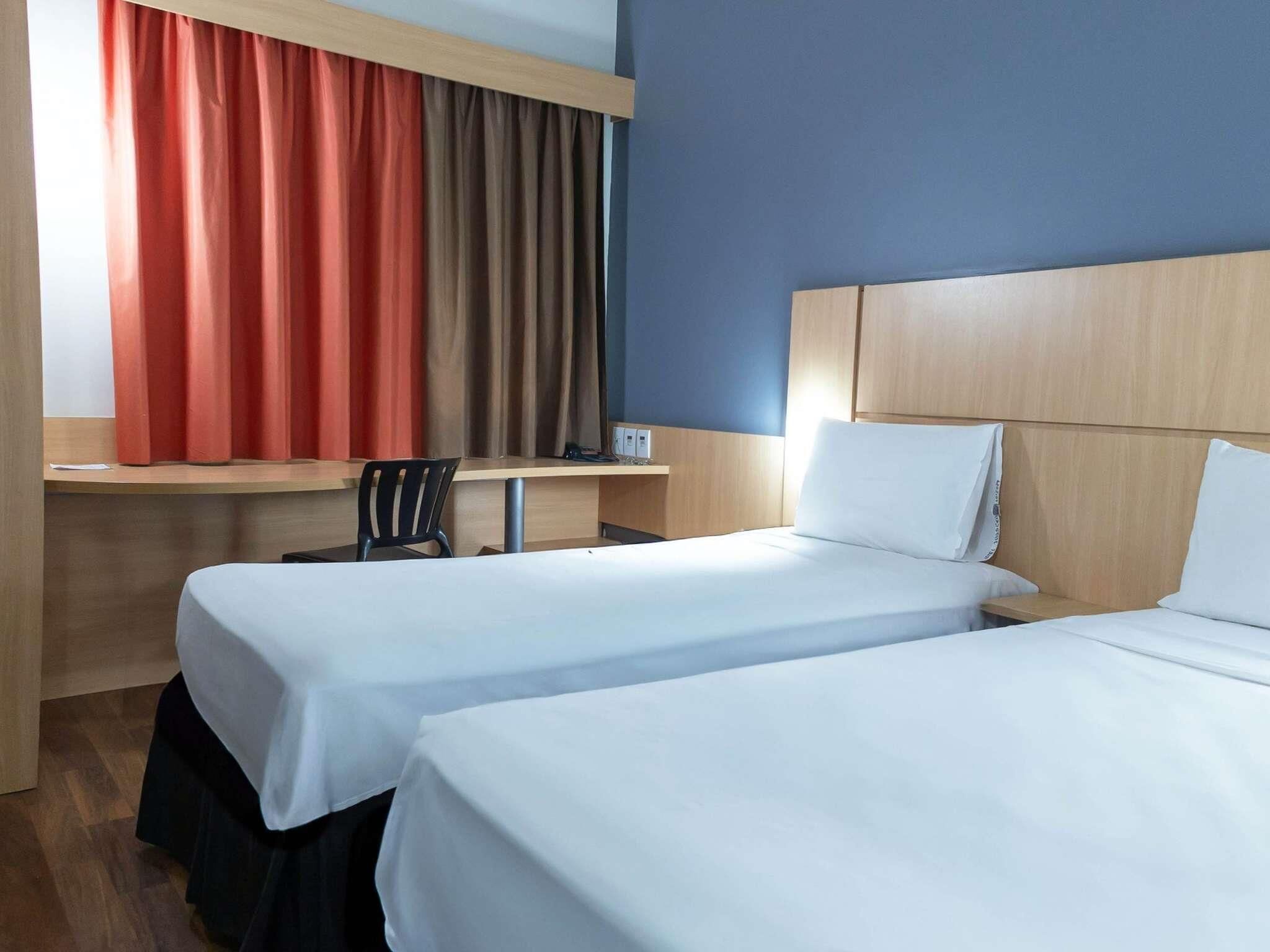 Minibar, desk, soundproofing, free cots/infant beds