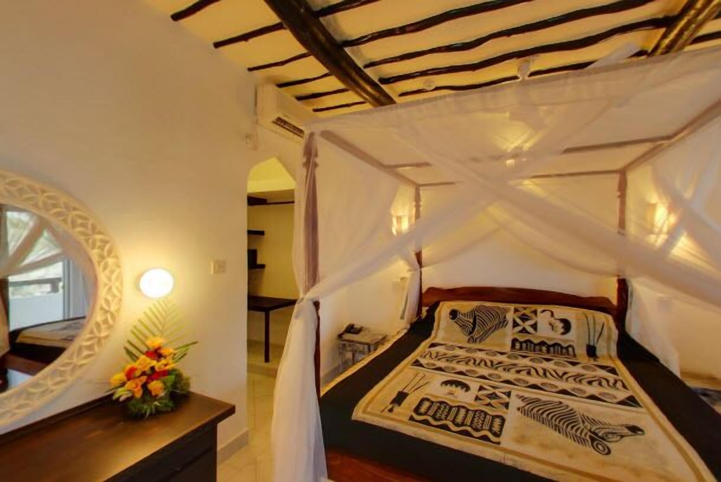 in-room safe, free wifi