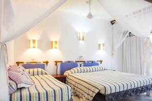 In-room safe, free WiFi