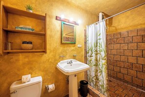 Village Room - 2 Queens | Bathroom | Shower, towels