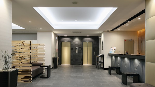 Lobby - Sotetsu Fresa Inn Nihombashi Ningyocho (Tokyo)