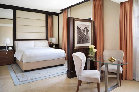 The Ritz Carlton Abu Dhabi, Grand Canal - Image 72