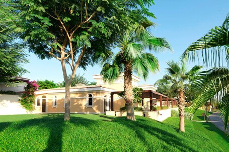 The Ritz Carlton Abu Dhabi, Grand Canal - Image 92