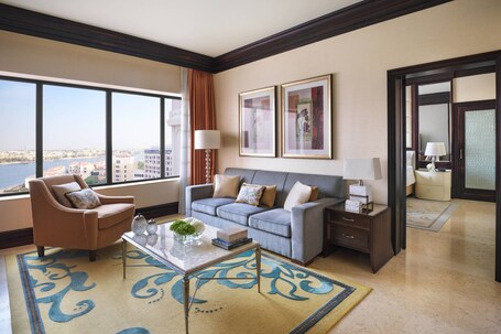The Ritz Carlton Abu Dhabi, Grand Canal - Image 55