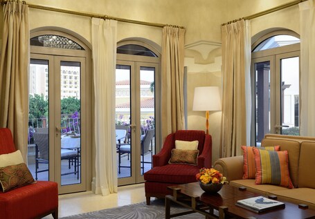 The Ritz Carlton Abu Dhabi, Grand Canal - Image 62