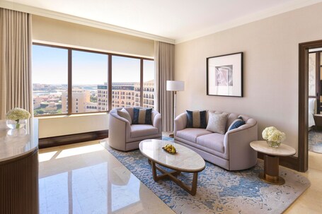 The Ritz Carlton Abu Dhabi, Grand Canal - Image 63
