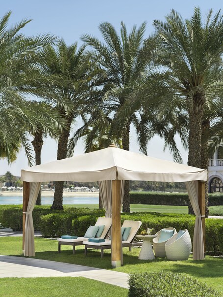 The Ritz Carlton Abu Dhabi, Grand Canal - Image 31