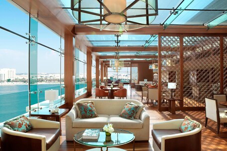 The Ritz Carlton Abu Dhabi, Grand Canal - Image 17