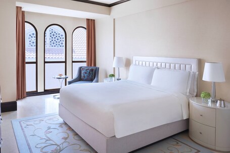 The Ritz Carlton Abu Dhabi, Grand Canal - Image 80