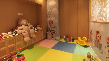 Children’s play area – indoor