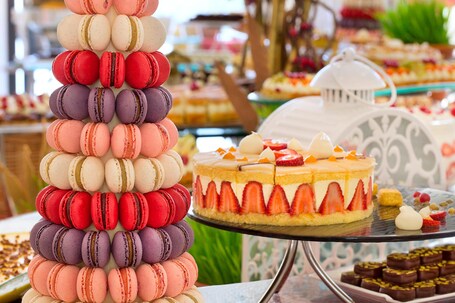The Ritz Carlton Abu Dhabi, Grand Canal - Image 34