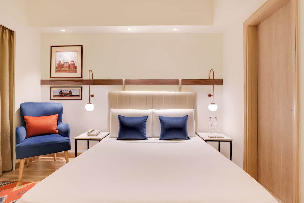 Dobbeltrom – deluxe | Sengetøy av topp kvalitet, memory foam-senger, minibar og safe på rommet