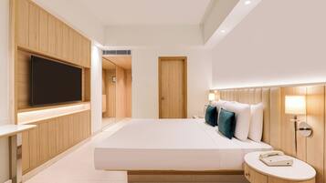 Premium bedding, memory foam beds, minibar, in-room safe