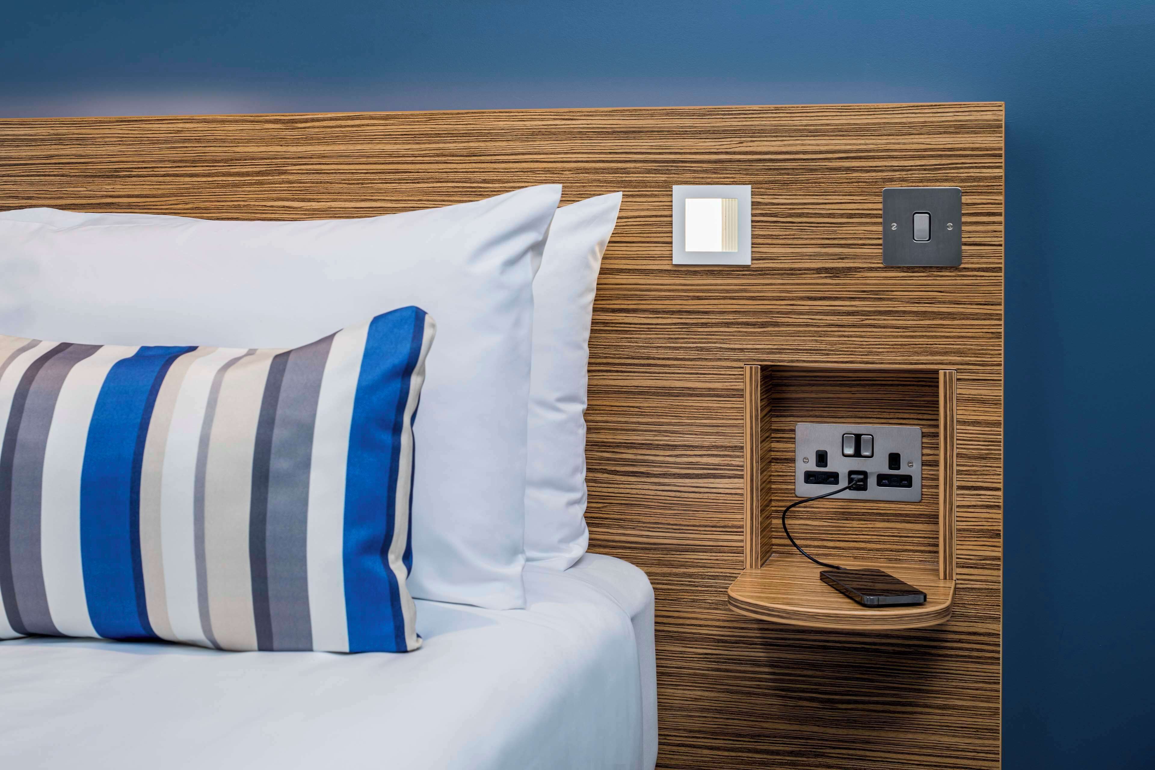 Travelodge London Bethnel Green (Hotel) Reviews, Deals & Photos