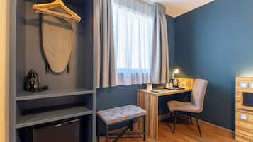 Premium bedding, down duvets, pillow-top beds, minibar