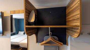 Triple Room (Min 3 people occupancy) | Premium bedding, down duvets, pillow-top beds, minibar