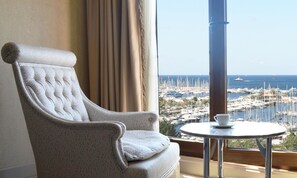 View from room - Wyndham Grand Istanbul Kalamis Marina Hotel (Istanbul)