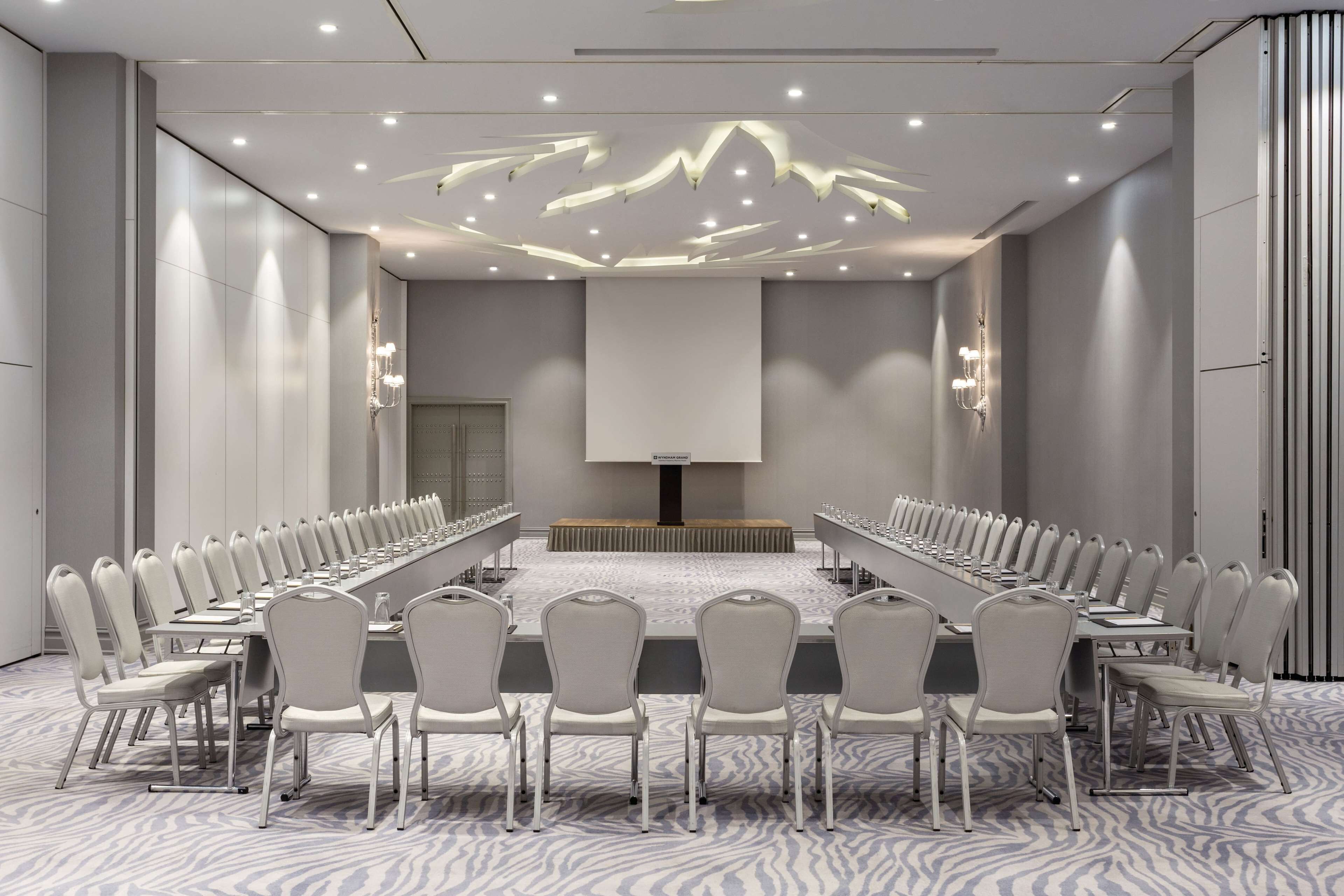 Foto - Wyndham Grand Istanbul Kalamış Marina Hotel