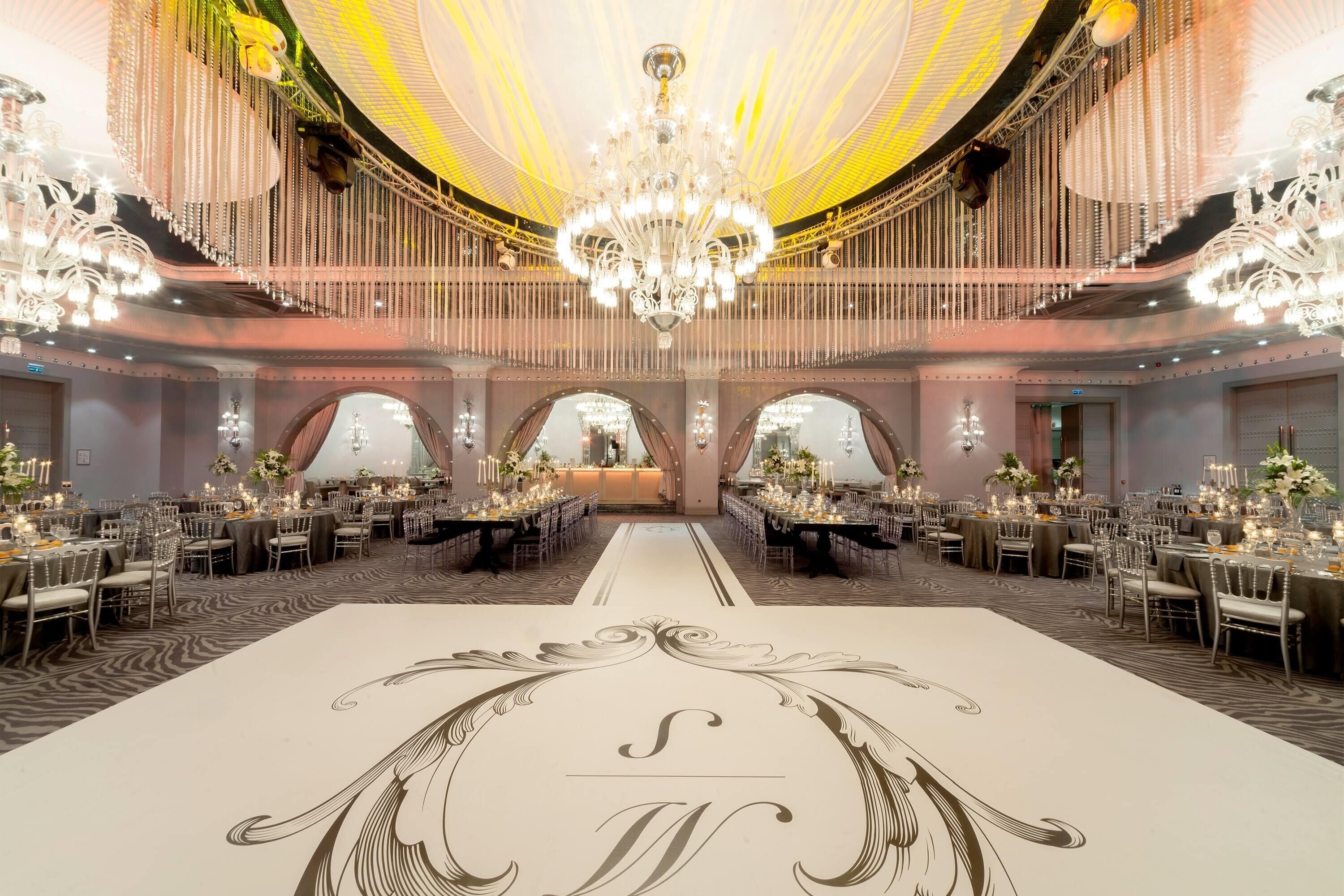 Photo - Wyndham Grand Istanbul Kalamis Marina Hotel