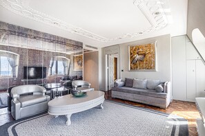 Presidential Suite, 1 King Bed, Hot Tub (Sauna) | Living area | 32-inch LCD TV with cable channels, TV, iPod dock - Wyndham Grand Istanbul Kalamis Marina Hotel (Istanbul)