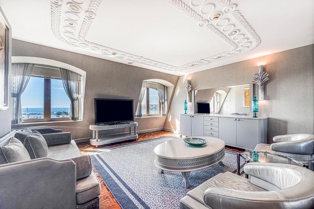 Foto - Wyndham Grand Istanbul Kalamış Marina Hotel