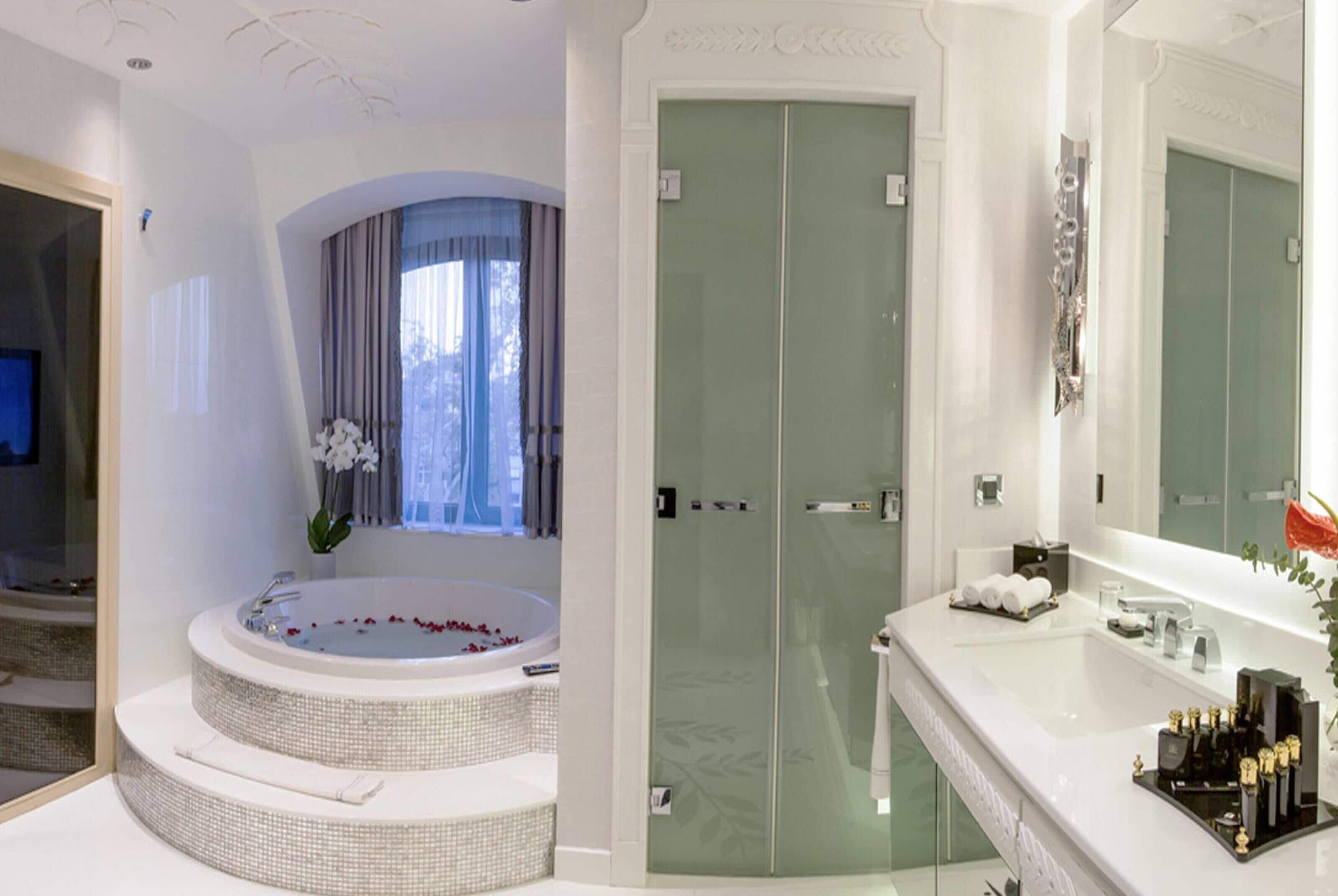 Foto - Wyndham Grand Istanbul Kalamış Marina Hotel