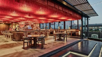 5 Restaurants; Frühstück, Mittagessen und Abendessen werden serviert