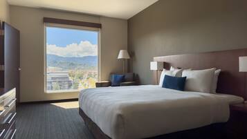 Chambre Standard, 1 trĂšs grand lit | Vue de la chambre