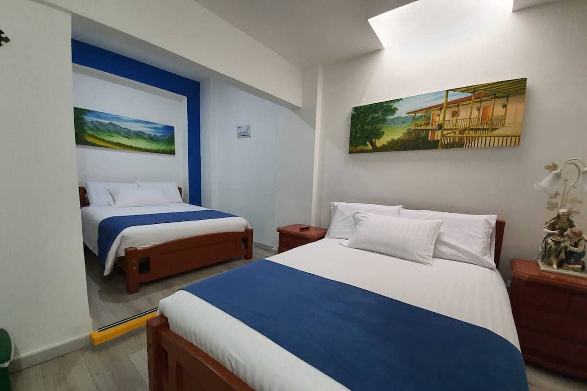 Minibar, in-room safe, desk, free WiFi