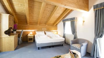 Familienzimmer | 1 Schlafzimmer, Daunenbettdecken, Minibar, Zimmersafe
