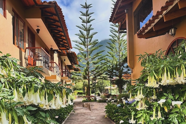 Façana frontal de l'allotjament