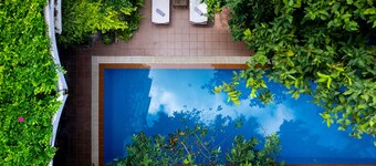 Skyline Boutique Hotel