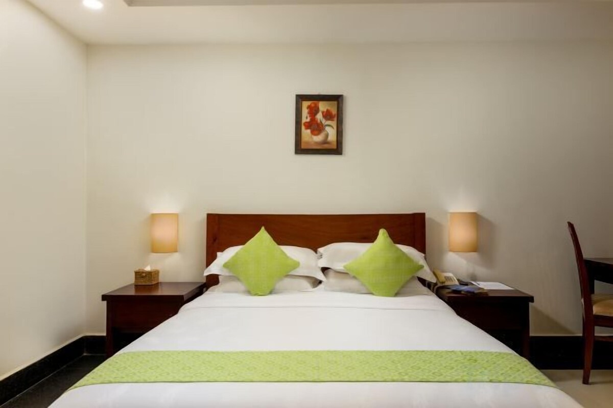 Hochwertige Bettwaren, Daunenbettdecken, Pillowtop-Betten, Minibar