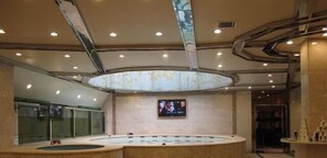 Bain à remous intérieur