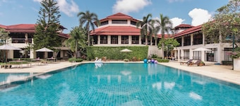 Maneechan Resort & Sport Club