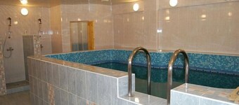 Victoria Palace Hotel