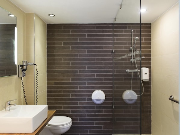 Apartment | Desk, soundproofing, iron/ironing board, free WiFi