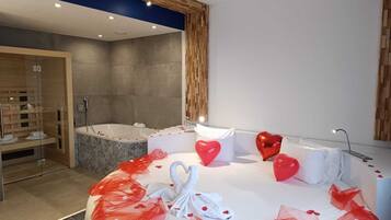 Suite, Mehrere Betten | Badezimmer