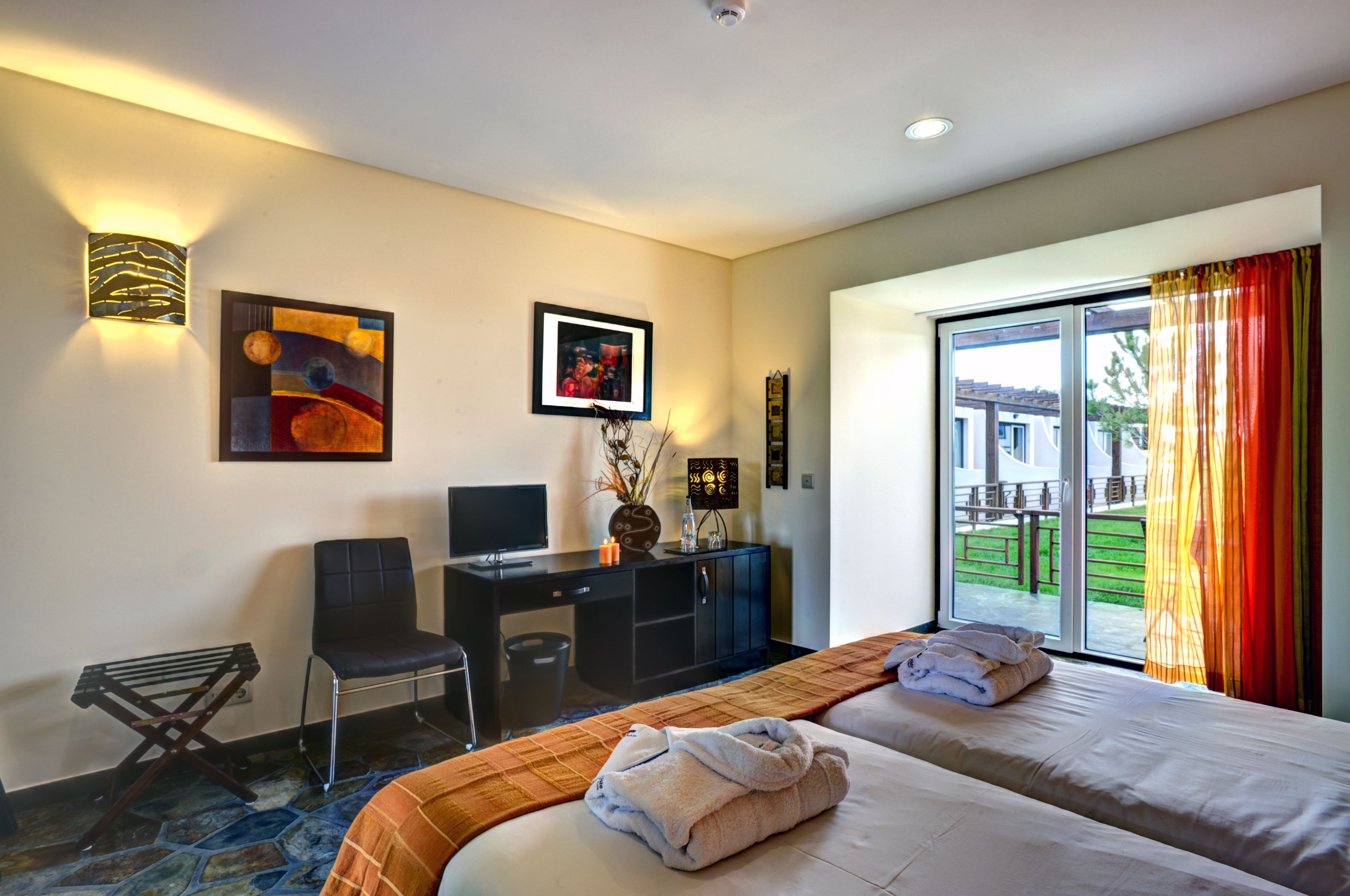 double room single use | 2 bedrooms, minibar, in-room safe, individually decorated