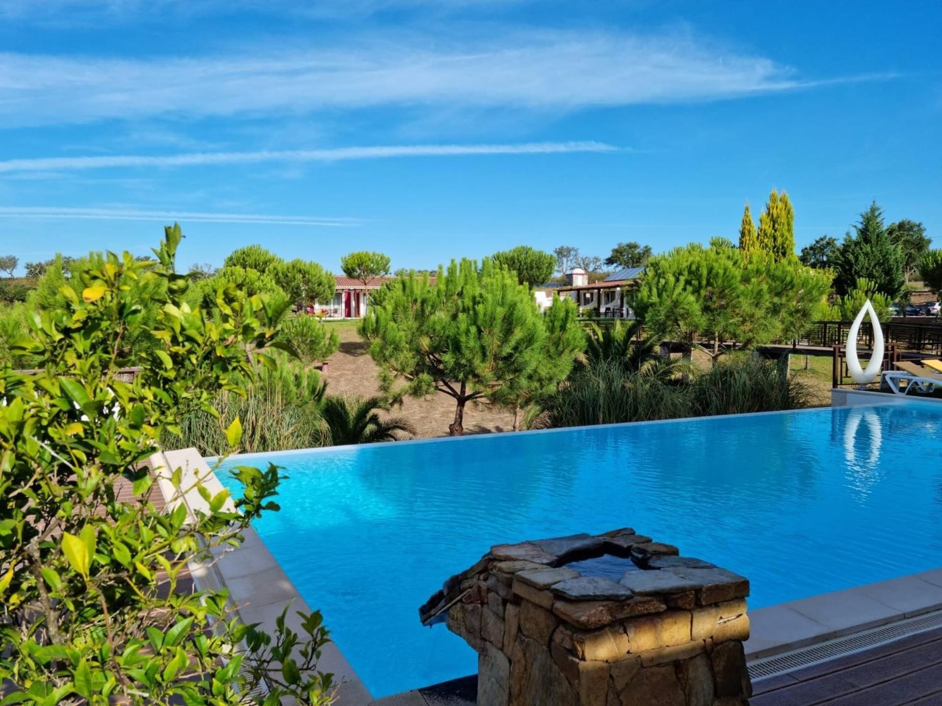 2 Außenpools, Liegestühle