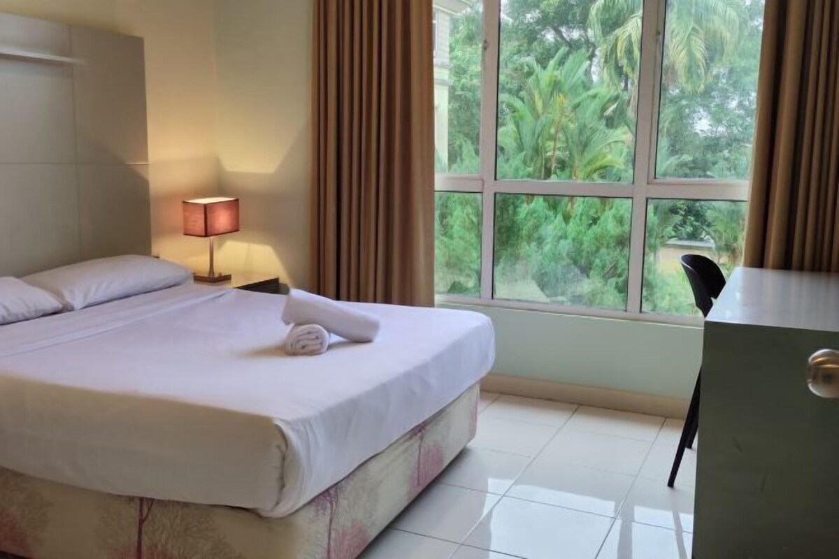 Egyptian cotton sheets, down comforters, Select Comfort beds, desk