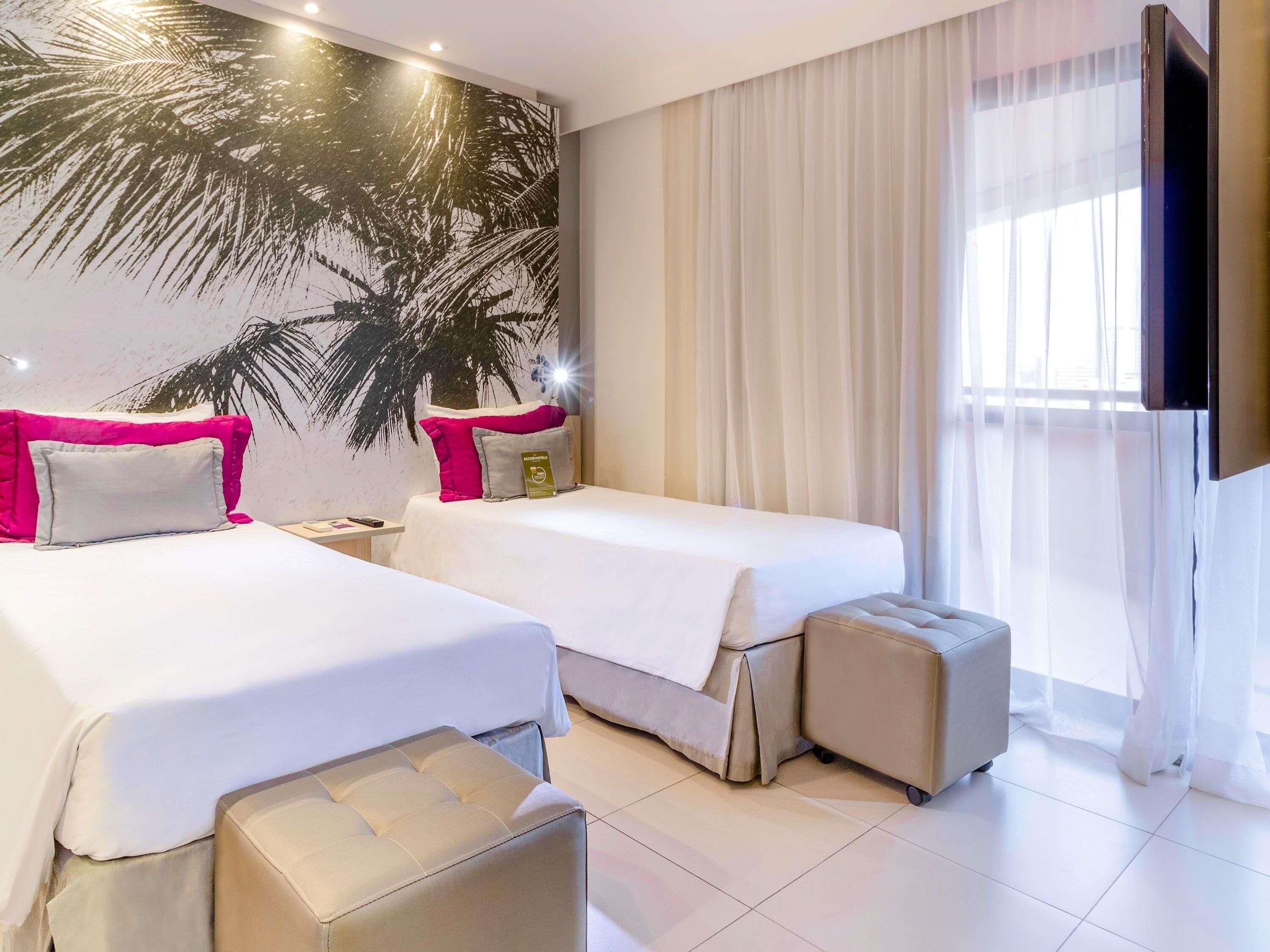 Superior Room, 2 Twin Beds | Minibar, desk, free WiFi, bed sheets