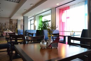 Cafe - Center Hotel (Tallinn)