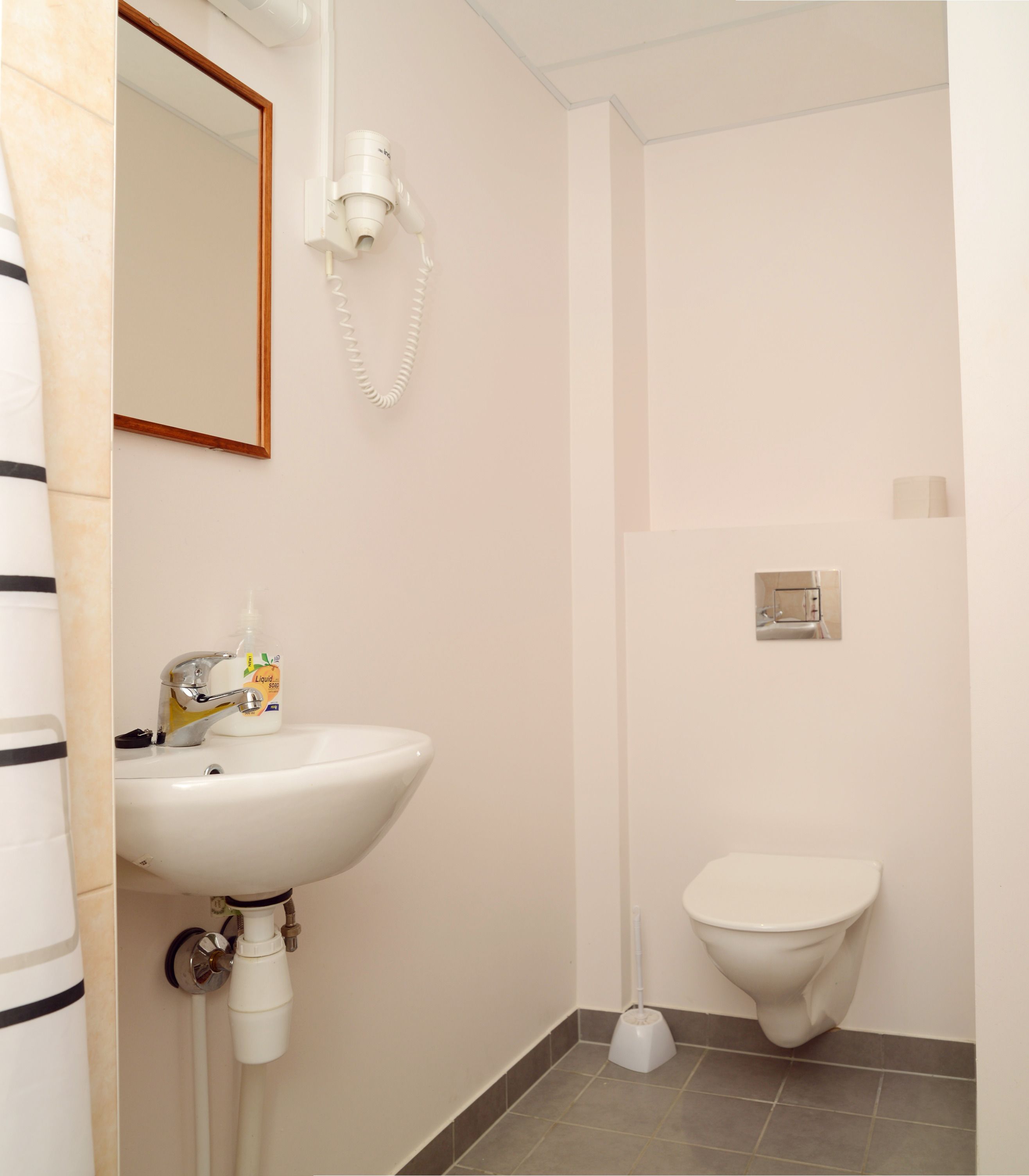 Photo - Center Hotel