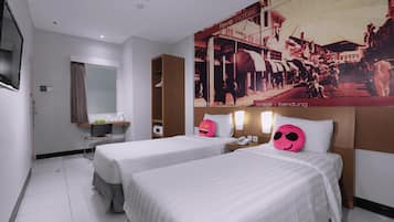 Superior Room | 1 bedroom, in-room safe, desk, rollaway beds