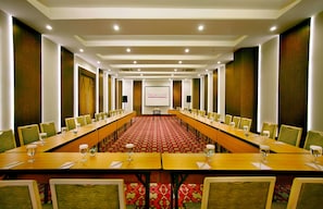 Meeting facility - favehotel Braga (Bandung)