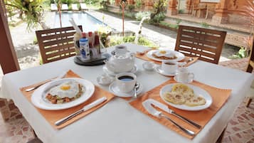 Se sirven desayunos, almuerzos y cenas