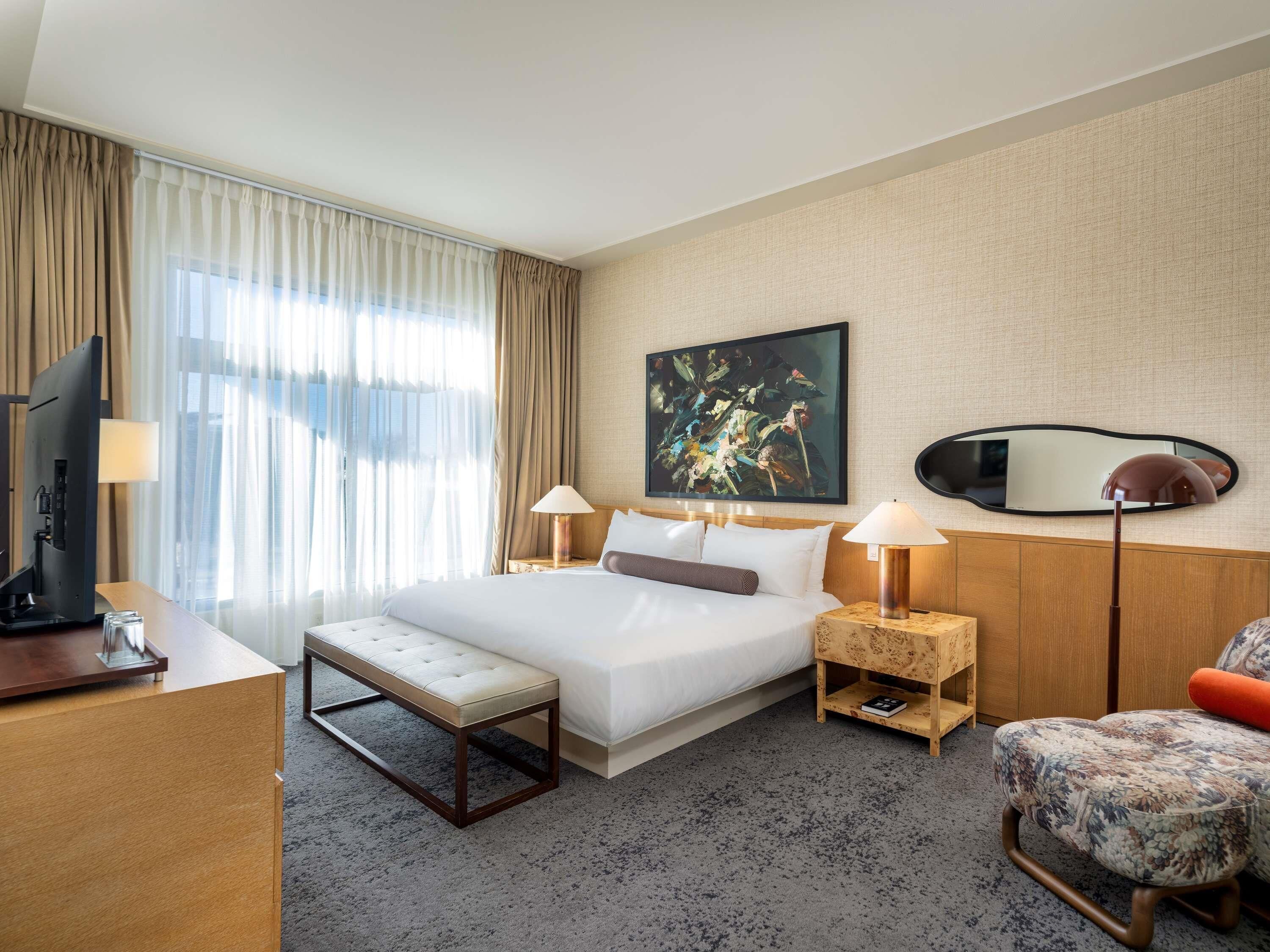 Premium bedding, down duvets, minibar, in-room safe